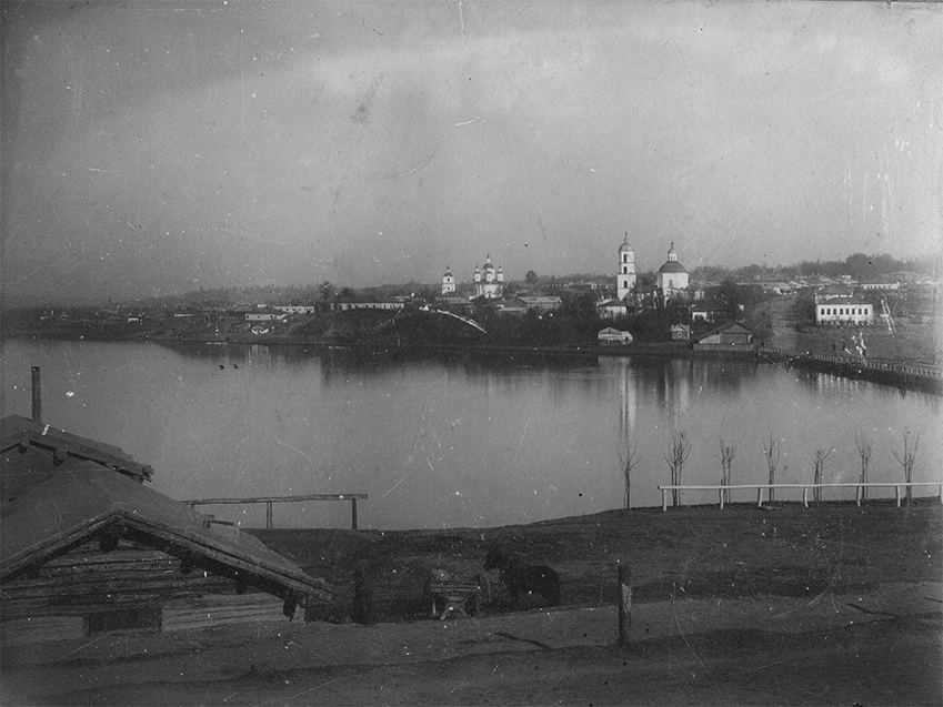 Осінь. Вид на місто Валки з півдня.1895 рік
